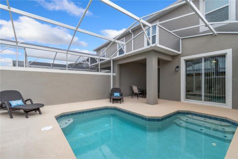 Townhouse in Davenport, Florida 4 bedrooms, 177.81 sq.m. № 2118467 - photo 19
