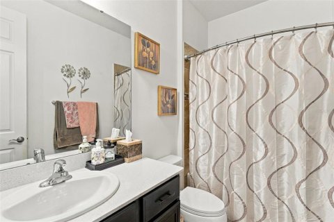 Villa ou maison à vendre à Kissimmee, Floride: 4 chambres, 296.17 m2 № 2405392 - photo 12