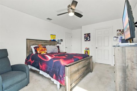 Villa ou maison à vendre à Kissimmee, Floride: 4 chambres, 296.17 m2 № 2405392 - photo 6