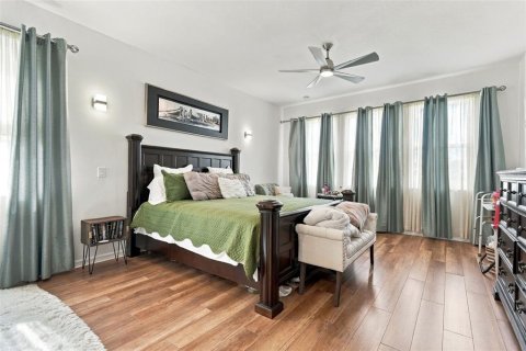 Villa ou maison à vendre à Kissimmee, Floride: 4 chambres, 296.17 m2 № 2405392 - photo 26