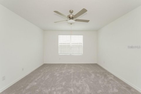 Casa en alquiler en Zephyrhills, Florida, 6 dormitorios, 239.69 m2 № 1906122 - foto 8