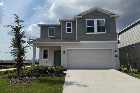 Casa en alquiler en Zephyrhills, Florida, 6 dormitorios, 239.69 m2 № 1906122 - foto 1