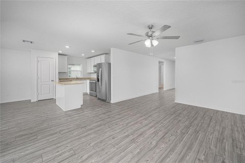 Villa ou maison à vendre à Poinciana, Floride: 3 chambres, 130.16 m2 № 1876499 - photo 5