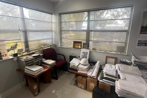 Propiedad comercial en venta en Hollywood, Florida № 1952408 - foto 5