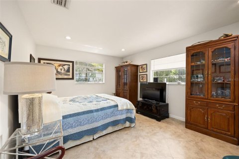 Casa en venta en Mount Dora, Florida, 2 dormitorios, 165.74 m2 № 1670006 - foto 20