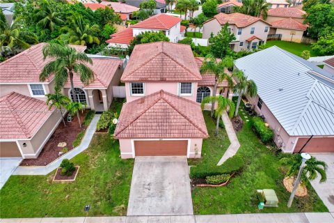 Casa en venta en Pembroke Pines, Florida, 4 dormitorios, 205.59 m2 № 1766303 - foto 30