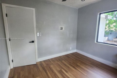 Villa ou maison à vendre à Fort Lauderdale, Floride: 4 chambres, 85.93 m2 № 1822035 - photo 22