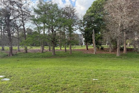 Townhouse in Lauderhill, Florida 3 bedrooms, 147.71 sq.m. № 2047880 - photo 12