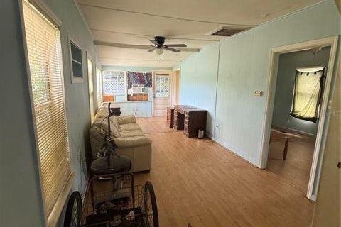 House in Saint Petersburg, Florida 2 bedrooms, 61.32 sq.m. № 1832936 - photo 8