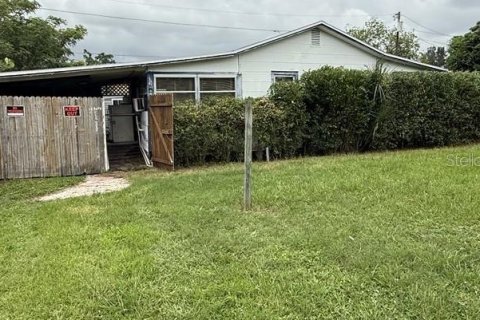House in Saint Petersburg, Florida 2 bedrooms, 61.32 sq.m. № 1832936 - photo 1