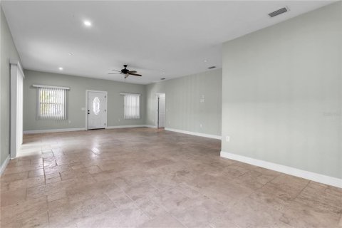 House in Sarasota, Florida 3 bedrooms, 188.78 sq.m. № 2133751 - photo 10
