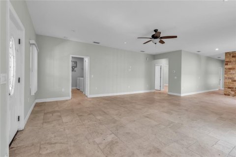 House in Sarasota, Florida 3 bedrooms, 188.78 sq.m. № 2133751 - photo 8