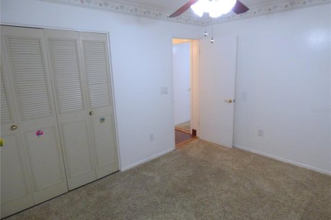 Villa ou maison à louer à Port Charlotte, Floride: 2 chambres, 90.58 m2 № 2420434 - photo 13