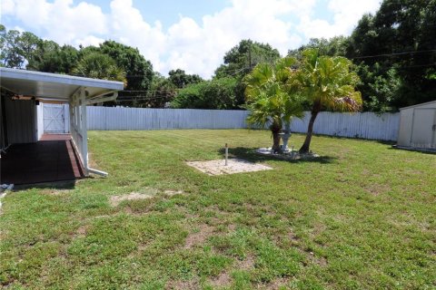 Villa ou maison à louer à Port Charlotte, Floride: 2 chambres, 90.58 m2 № 2420434 - photo 24