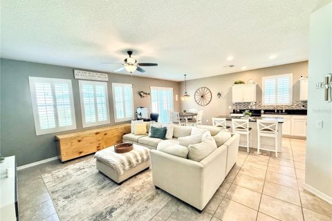 Casa en venta en Grand Island, Florida, 4 dormitorios, 174.93 m2 № 2387668 - foto 6