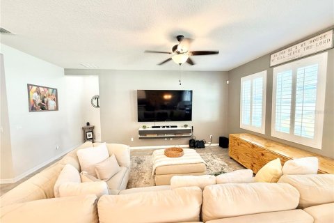 Casa en venta en Grand Island, Florida, 4 dormitorios, 174.93 m2 № 2387668 - foto 5