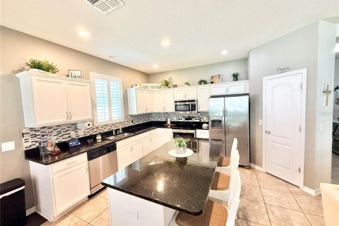 Casa en venta en Grand Island, Florida, 4 dormitorios, 174.93 m2 № 2387668 - foto 3