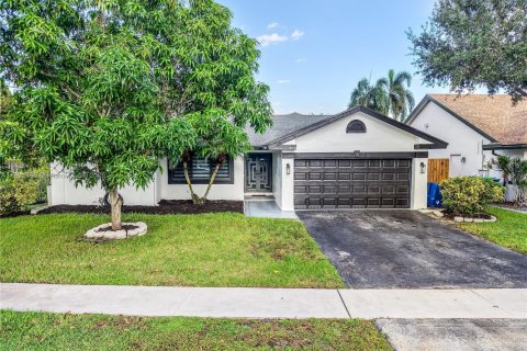 Casa en venta en Sunrise, Florida, 3 dormitorios, 157.66 m2 № 1943590 - foto 5