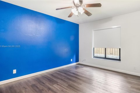 Casa en venta en Sunrise, Florida, 3 dormitorios, 157.66 m2 № 1943590 - foto 17