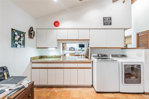 Купить виллу или дом в Лейкленд, Флорида 10 комнат, 346.34м2, № 2329071 - фото 23