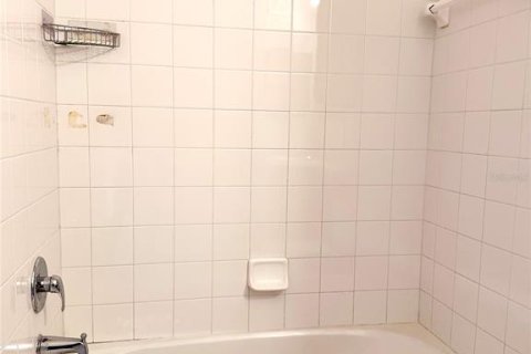 Copropriété à louer à Orlando, Floride: 2 chambres, 105.72 m2 № 2405136 - photo 14