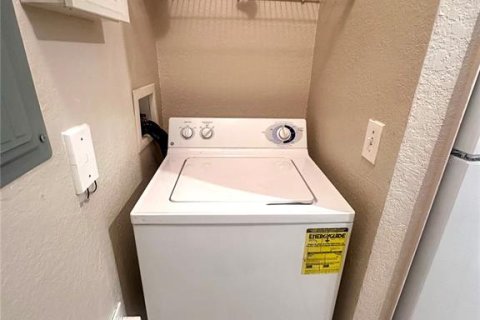 Copropriété à louer à Orlando, Floride: 2 chambres, 105.72 m2 № 2405136 - photo 19