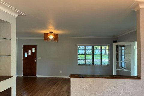 Casa en alquiler en Saint Petersburg, Florida, 3 dormitorios, 166.3 m2 № 2092348 - foto 14
