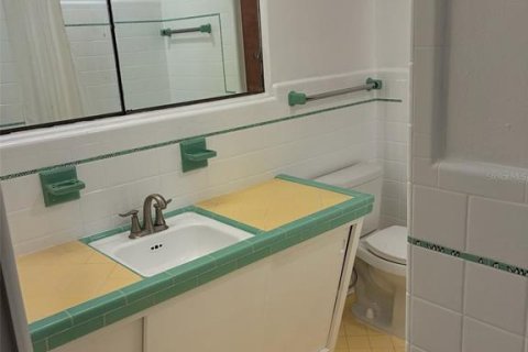 Casa en alquiler en Saint Petersburg, Florida, 3 dormitorios, 166.3 m2 № 2092348 - foto 25