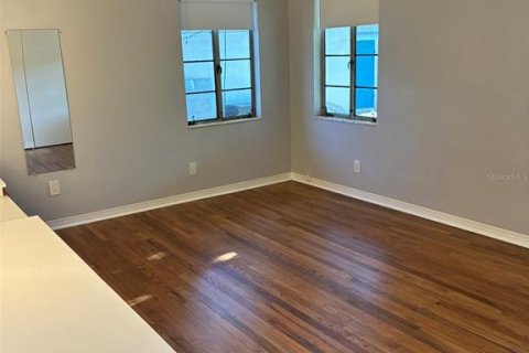 Casa en alquiler en Saint Petersburg, Florida, 3 dormitorios, 166.3 m2 № 2092348 - foto 19