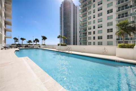 Copropriété à louer à Miami, Floride: 39.48 m2 № 1942971 - photo 25
