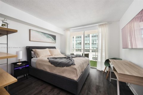 Copropriété à louer à Miami, Floride: 39.48 m2 № 1942971 - photo 8