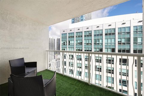 Copropriété à louer à Miami, Floride: 39.48 m2 № 1942971 - photo 12