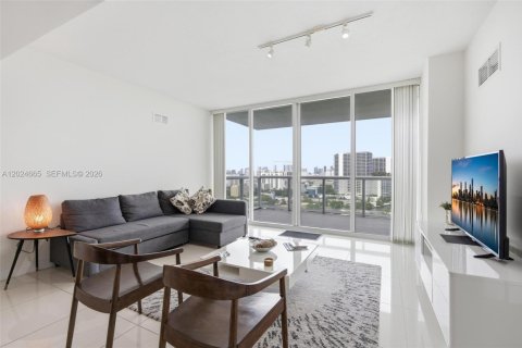 Купить кондоминиум в Майами, Флорида 2 спальни, 90.58м2, № 2086510 - фото 10
