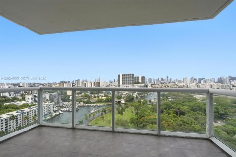 Купить кондоминиум в Майами, Флорида 2 спальни, 90.58м2, № 2086510 - фото 11