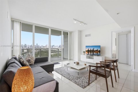 Купить кондоминиум в Майами, Флорида 2 спальни, 90.58м2, № 2086510 - фото 9