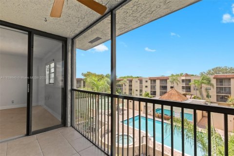 Copropriété à vendre à Plantation, Floride: 2 chambres, 87.33 m2 № 1830291 - photo 12