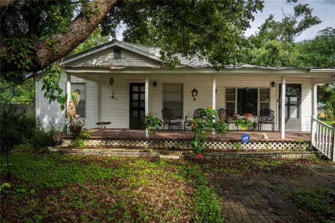 Villa ou maison à Tampa, Floride 4 chambres, 134.52 m2 № 2411626