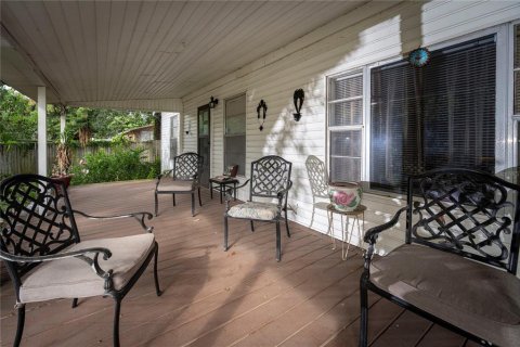 Villa ou maison à vendre à Tampa, Floride: 4 chambres, 134.52 m2 № 2411626 - photo 3