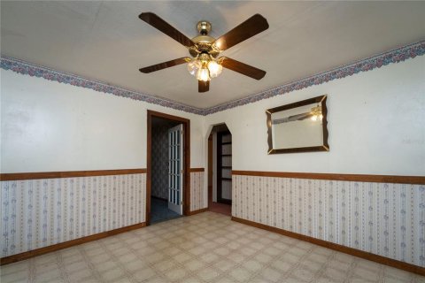 Villa ou maison à vendre à Tampa, Floride: 4 chambres, 134.52 m2 № 2411626 - photo 5