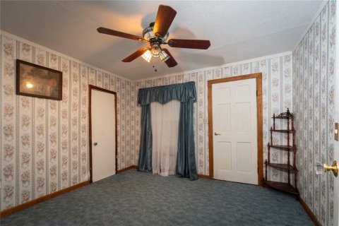 Villa ou maison à vendre à Tampa, Floride: 4 chambres, 134.52 m2 № 2411626 - photo 10