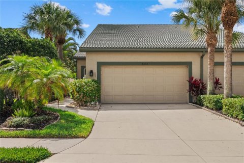 House in Bradenton, Florida 3 bedrooms, 161.28 sq.m. № 2213351