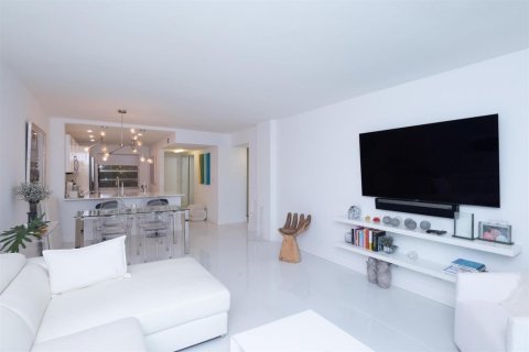 Copropriété à louer à Palm Beach, Floride: 1 chambre, 87.33 m2 № 2145780 - photo 4
