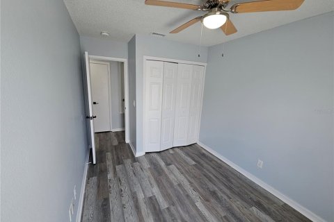 Adosado en venta en Tampa, Florida, 3 dormitorios, 126.16 m2 № 2238579 - foto 12