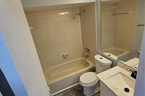 Adosado en venta en Tampa, Florida, 3 dormitorios, 126.16 m2 № 2238579 - foto 15