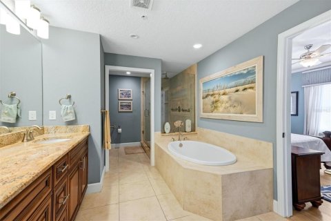 Copropriété à vendre à Bradenton, Floride: 3 chambres, 172.24 m2 № 2408879 - photo 23