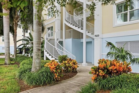 Copropriété à vendre à Bradenton, Floride: 3 chambres, 172.24 m2 № 2408879 - photo 3