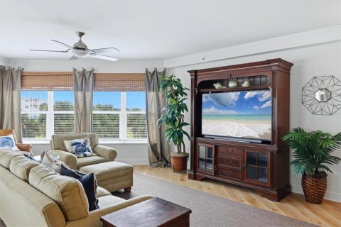 Copropriété à vendre à Bradenton, Floride: 3 chambres, 172.24 m2 № 2408879 - photo 8