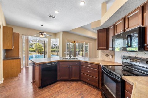 Villa ou maison à vendre à Spring Hill, Floride: 3 chambres, 214.98 m2 № 2215703 - photo 17