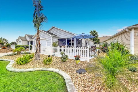 Casa en venta en The Villages, Florida, 2 dormitorios, 107.4 m2 № 2234594 - foto 2