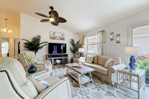 Casa en venta en The Villages, Florida, 2 dormitorios, 107.4 m2 № 2234594 - foto 13